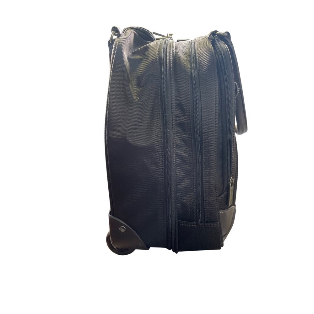 Ralph Lauren Chaps green Rolling Carry-On overnight Luggage Bag SKU 8697 - Picture 6 of 16